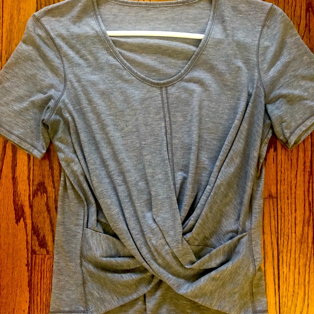 Lululemon Twist Top